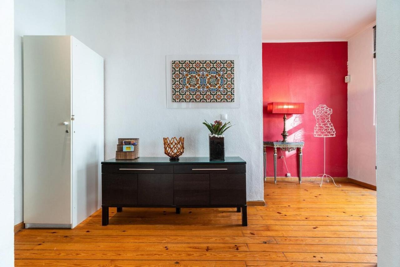 Charming 2 Bedroom Apartment Next To Praca Da Figueira Lisboa Exterior foto